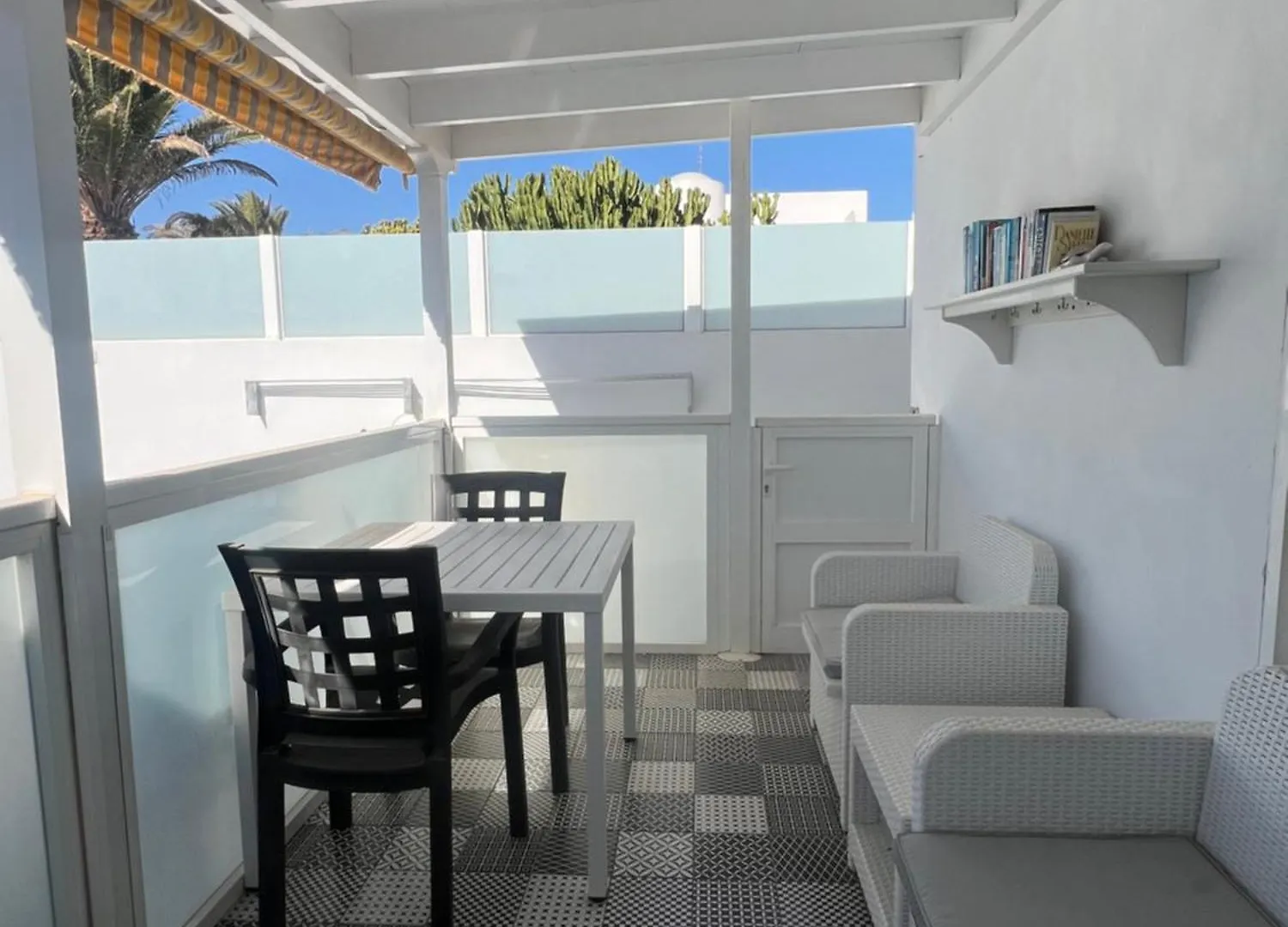 Casa Swn-Y-Mor, Two Bedroom Apartment With Private Pool コスタ・テギセ スペイン